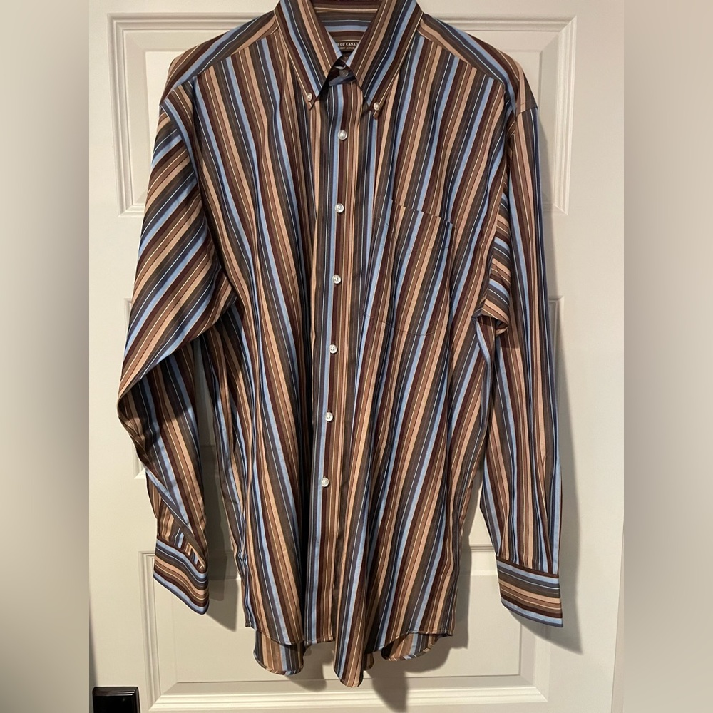 Forsyth of Canada, Inc. worn once, in excellent condition, size Large